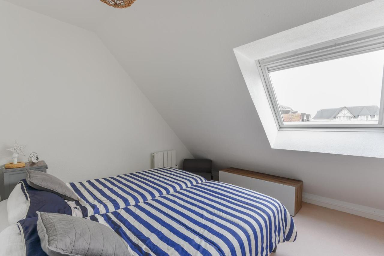 Le Voilier Appartement Courseulles-sur-Mer Buitenkant foto