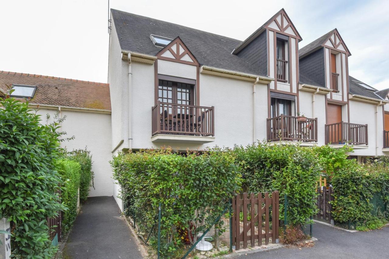 Le Voilier Appartement Courseulles-sur-Mer Buitenkant foto